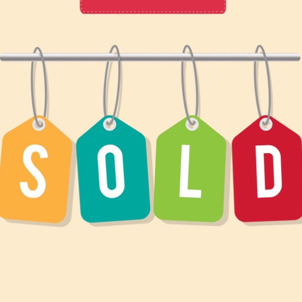 EVERYTHING PAST HERE IS SOLD 💕